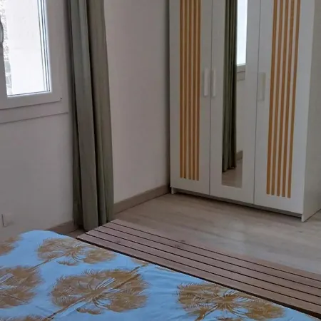 Le 41 Bis Дом отдыха Эг-Морт