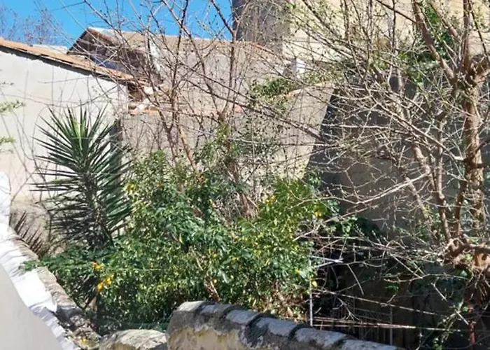 Le 41 Bis Hébergement de vacances Aigues-Mortes